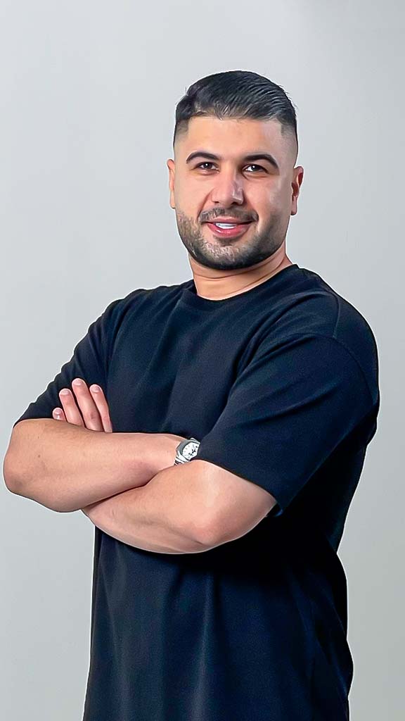 رضا محمدپور - بنیان‌گذار و مدیر اجرایی کاز نوین شمال | پیشرو در برندینگ و بازاریابی دیجیتال